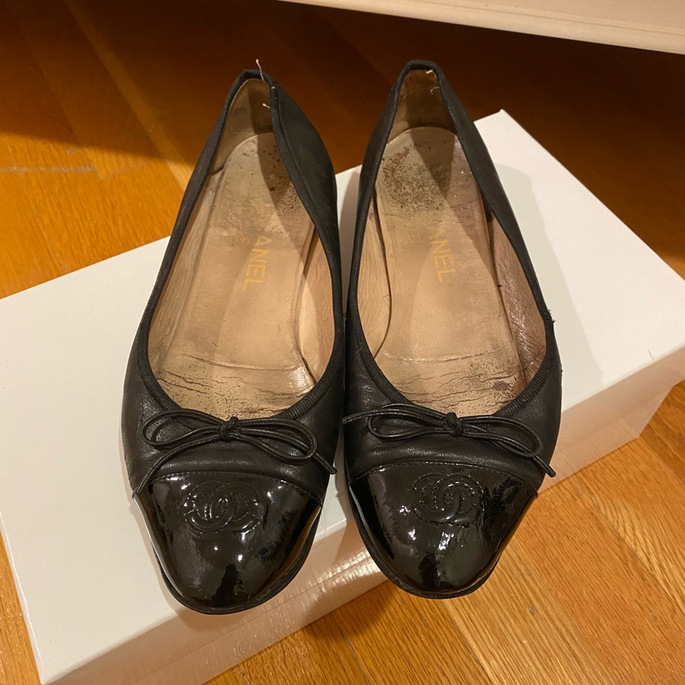Chanel ballet flats